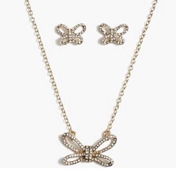 oNecklace Bow Shaped Earrings